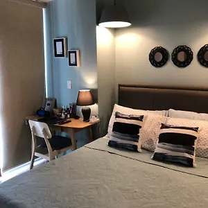 https://modern-and-cozy-studio-near-airport-terminal-3.angeleshotels.net